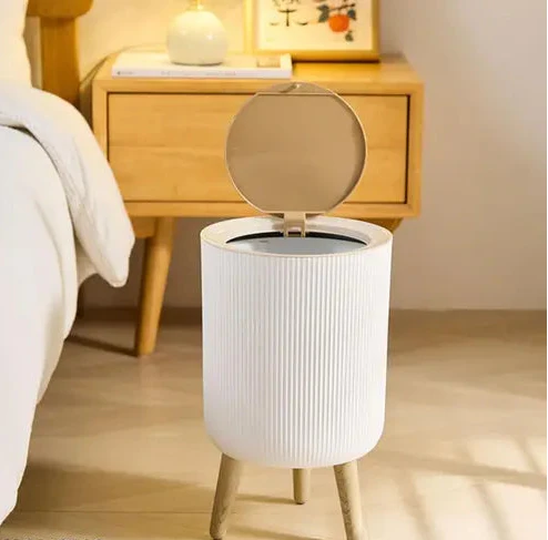 Trash Can with Press Lid -7L